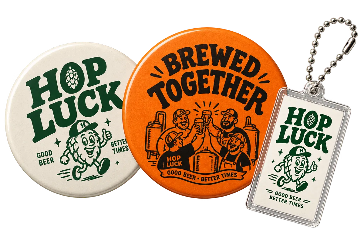 HOP LUCKの丸バッジ2点とアクリルキーホルダー