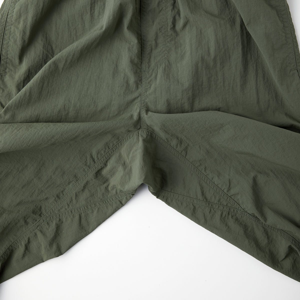 バーサタイル ナイロンパンツ (TR-NLV512)